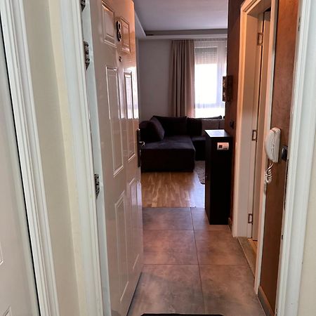 Apartman Dm 베오그라드 외부 사진
